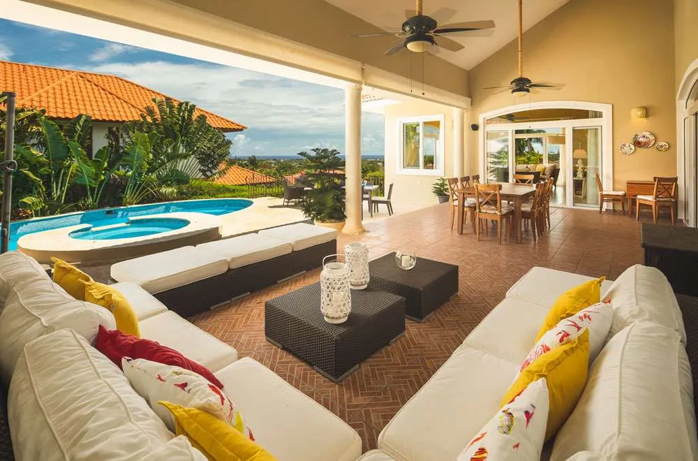 #2 Luxury 5-Bedroom Tropical Villa with Ocean Views in Gated Community