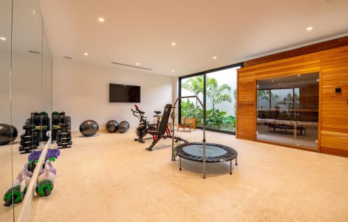 #11 Elegant 6-Bedroom Luxury Villa for Sale in Casa de Campo