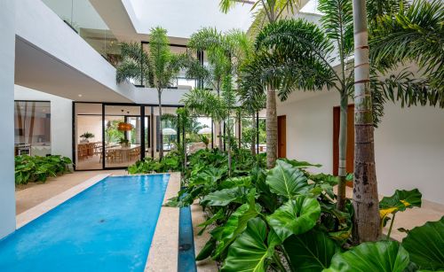 #2 Elegant 6-Bedroom Luxury Villa for Sale in Casa de Campo