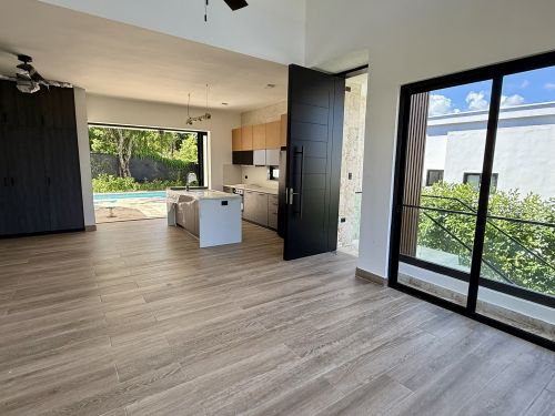 #11 Brand-New Modern 3-Bedroom Villa