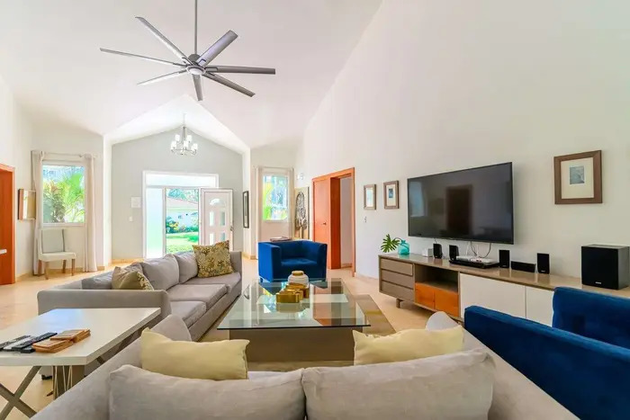 #2 4-Bedroom Luxury Villa with Private Pool – Ideal Investment & Caribbean Second Home