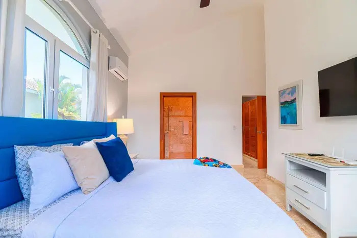 #8 4-Bedroom Luxury Villa with Private Pool – Ideal Investment & Caribbean Second Home