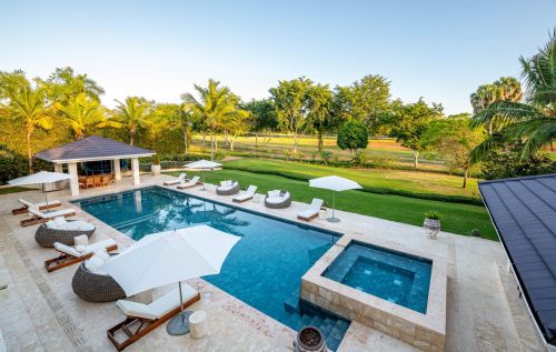 #2 Exquisite 8-Bedroom Mansion for Sale in Casa de Campo, La Romana – A Masterpiece of Luxury and Design