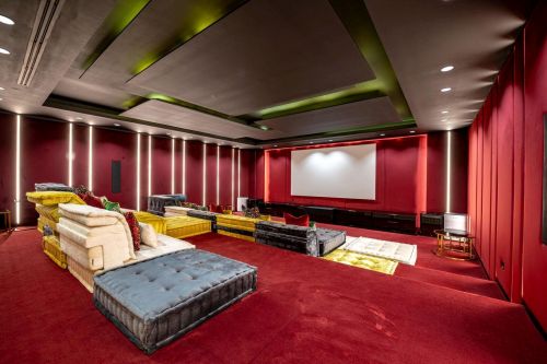 #10 Elegant 5-Bedroom Mansion for Sale in Casa de Campo, La Romana – Modern Luxury with Golf Course Views